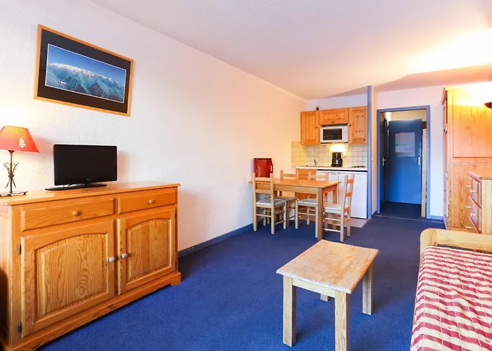 Plein Sud - 3106 - Pied Des Pistes - 4 Pers * Ле дез Альп